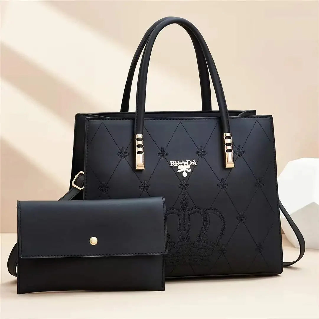 Bolsa Embroidered Voyage