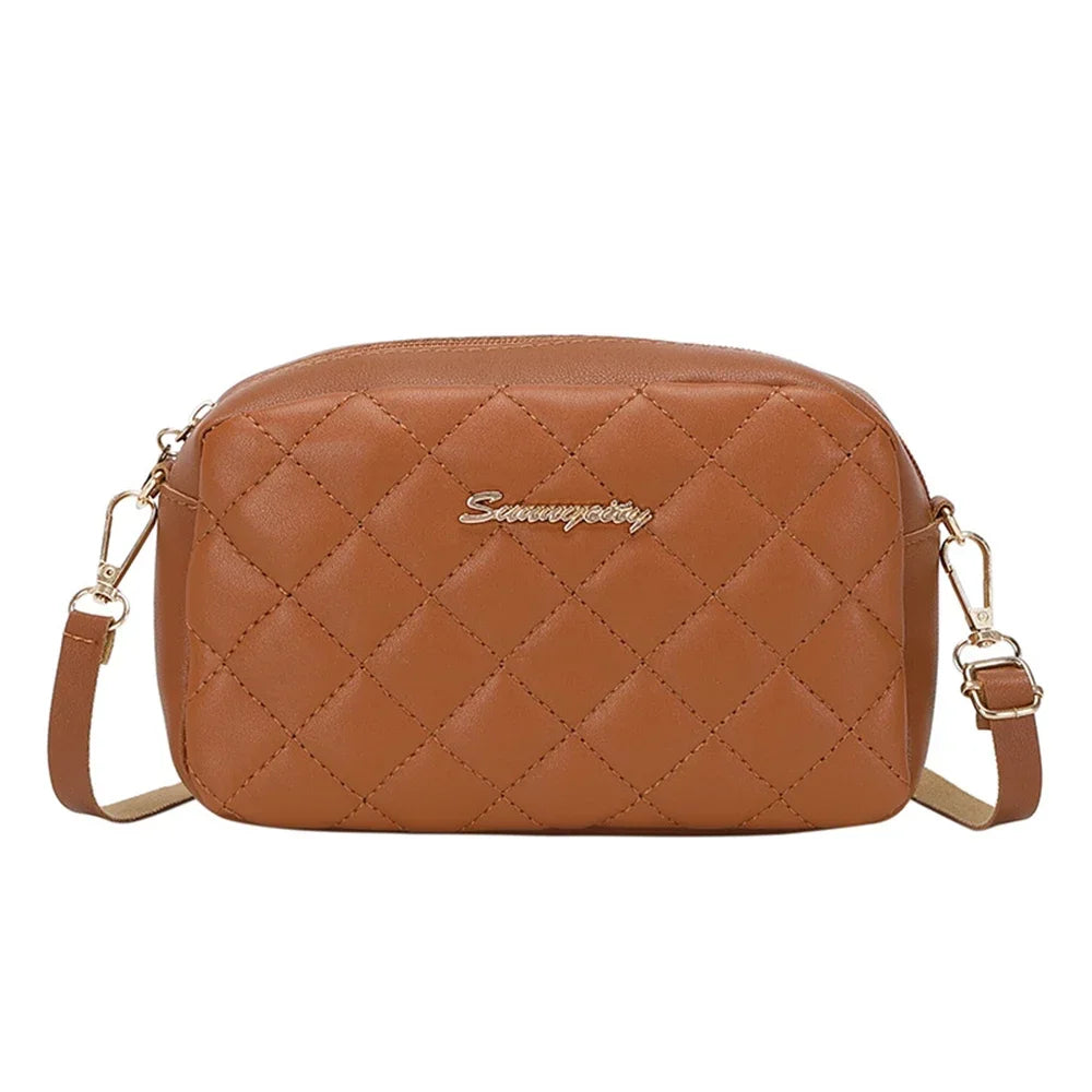 Bolsa Transversal com Borla