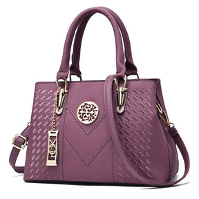 Bolsa Sculpted Curve