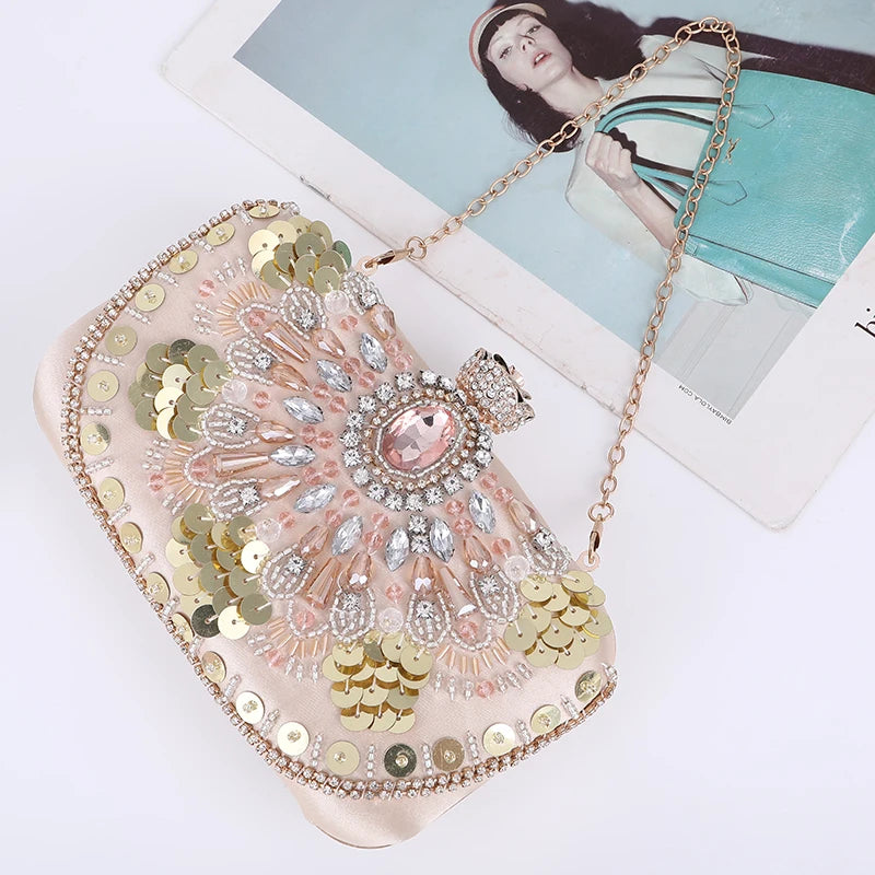 Bolsa Gilded Square